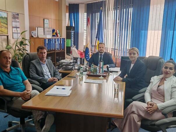 Dogovoreno intenzivnije djelovanje na prevenciji ovisnosti u ZDK