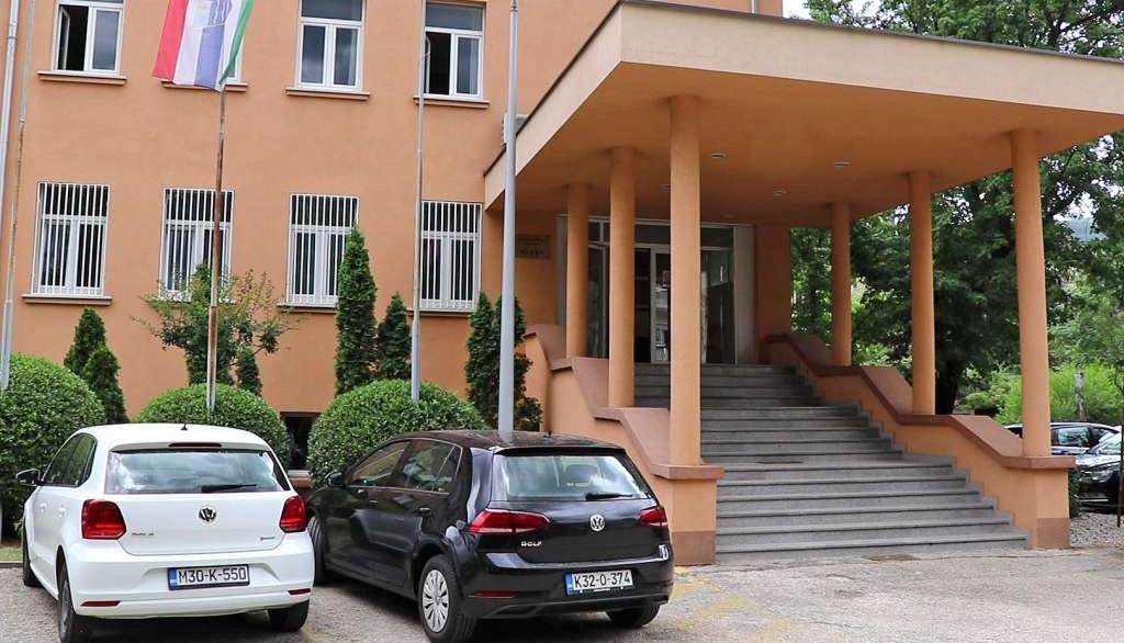 Dojava o bombi u zgradi Vlade HNK bila je lažna