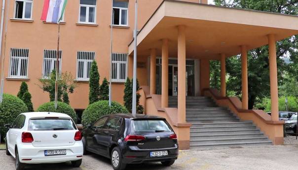 Dojava o bombi u zgradi Vlade HNK bila je lažna