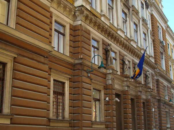 Dojave o postavljenoj bombi u Kantonalnom i Općinskom sudu