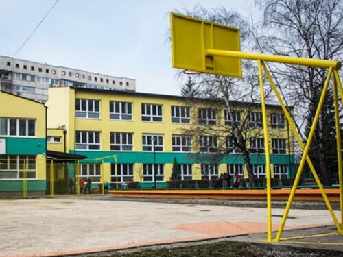 Dojavljena bomba i u Osnovnoj školi 'Čengić Vila', djeca evakuisana