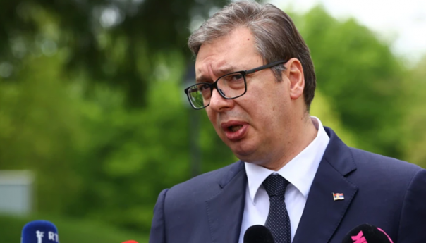 Dok sam ja predsjednik, u Srbiji neće biti rezolucije o Srebrenici