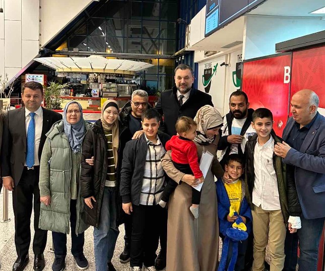 Doktor iz BiH i majka s dvoje djece stigli iz Gaze u Sarajevo