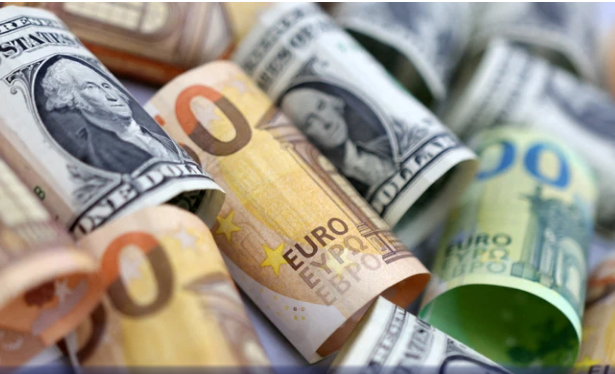 Dolar na najvišem nivou u zadnjih 20 godina