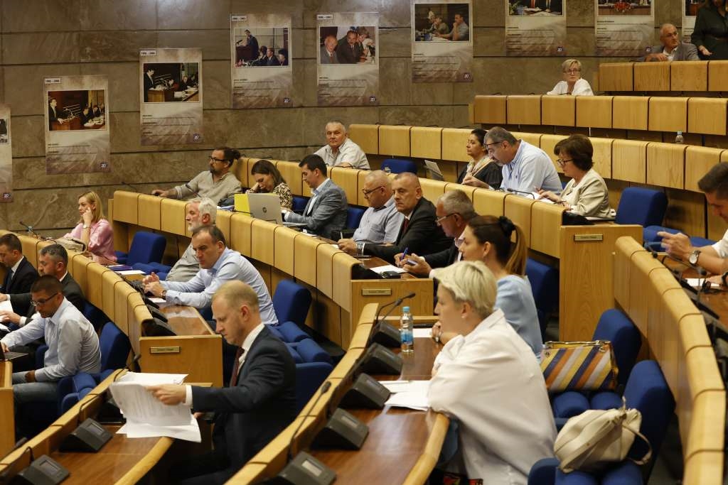 Dom naroda danas o izmjenama Zakona o zdravstvenom osiguranju