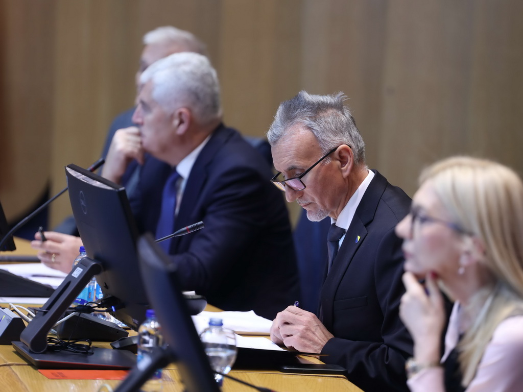 Dom naroda PSBiH danas o prijedlozima zakona o VSTV-u i Sudu BiH