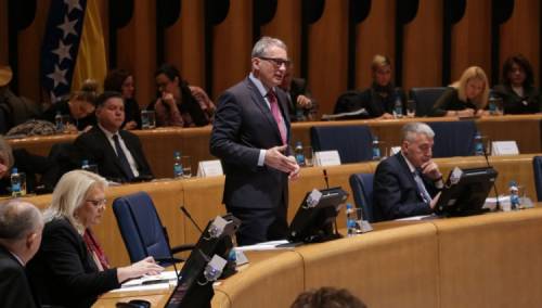 Dom naroda PSBiH podržao povećanje plata vojnicima u Oružanim snagama