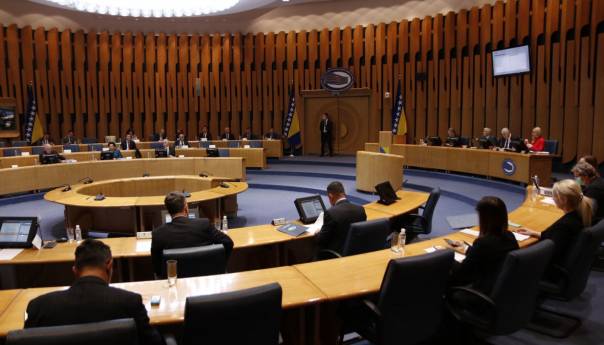 Dom naroda sutra o ukidanju akciza, upitna podrška HDZ-a