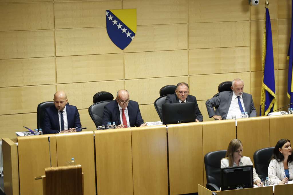 Dom naroda usvojio izmjene Zakona o trezoru u FBiH