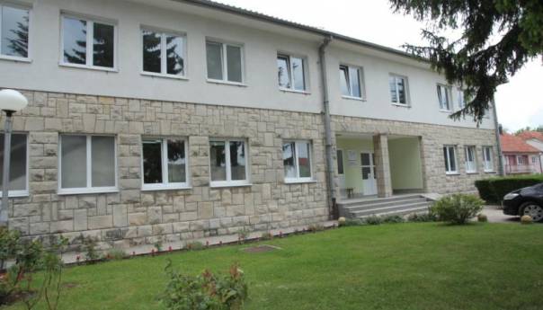 Dom zdravlja Tomislavgrad bez pomoći viših razina vlasti