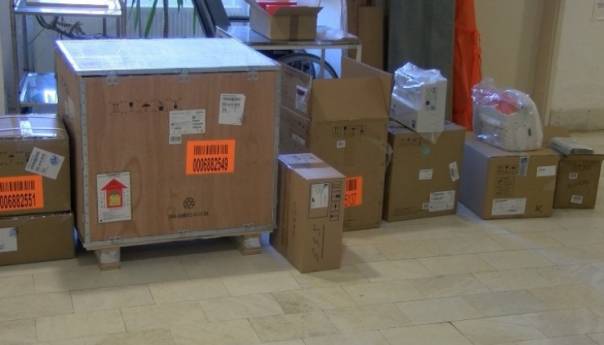 Domu zdravlja Jablanica uručena medicinska oprema