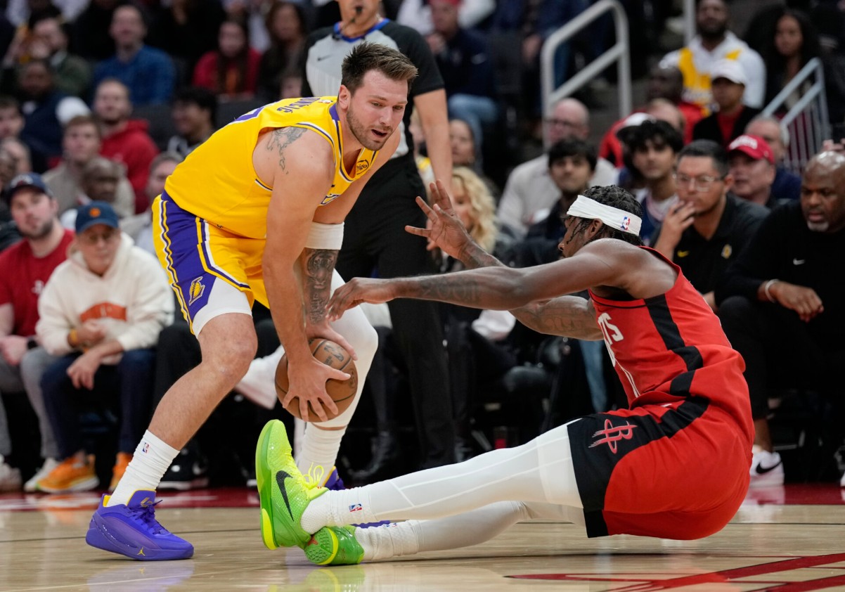 Dončić je nezaustavljiv: Lakersi upisali šestu pobjedu zaredom