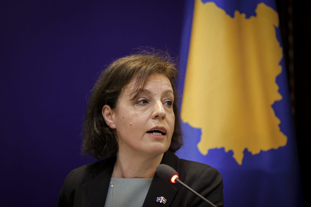 DONIKA GERVALA - LJUDSKA PRAVA