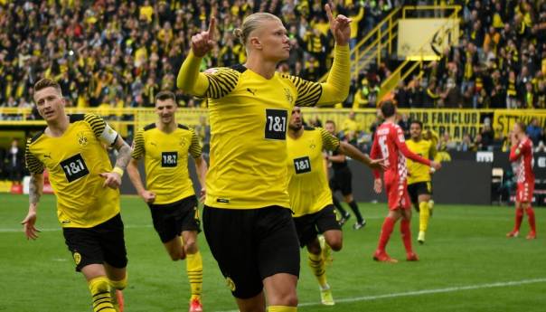 Dortmund na krilima sjajnog Haalanda slavio nad Mainzom