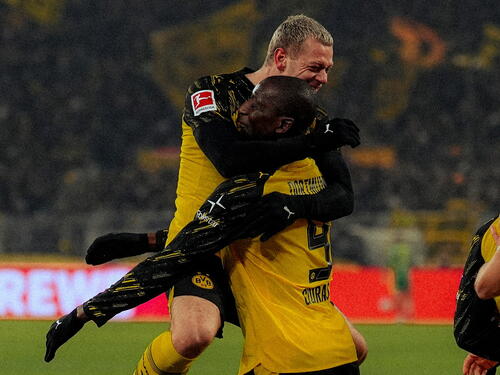 Dortmund razbio Mainz i prišao Bayernu na samo tri boda