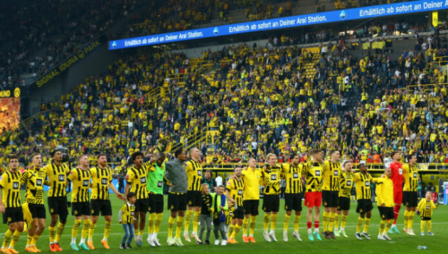 Dortmund u golijadi nadigrao M'Gladbach i nastavio potjeru za Bayernom