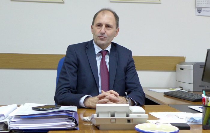 Dostavljena imena za nove ministre u Vladi KS