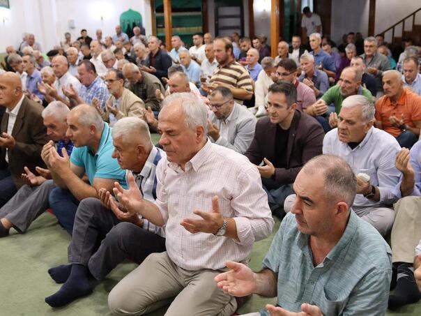 Dova za obespravljene i progonjene muslimane posvećena muslimanima Kašmira