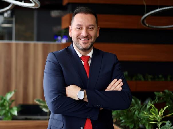 Dr. Almir Badnjević: Bespapirno poslovanje je ključno za digitalnu transformaciju BiH