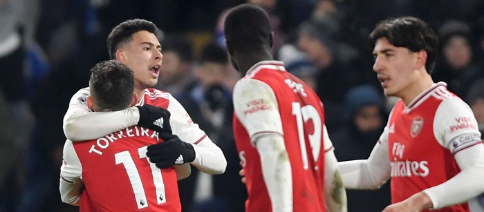 Drama na Stamford Bridegu: Arsenal sa igračem manje izvukao bod protiv Chelseaja