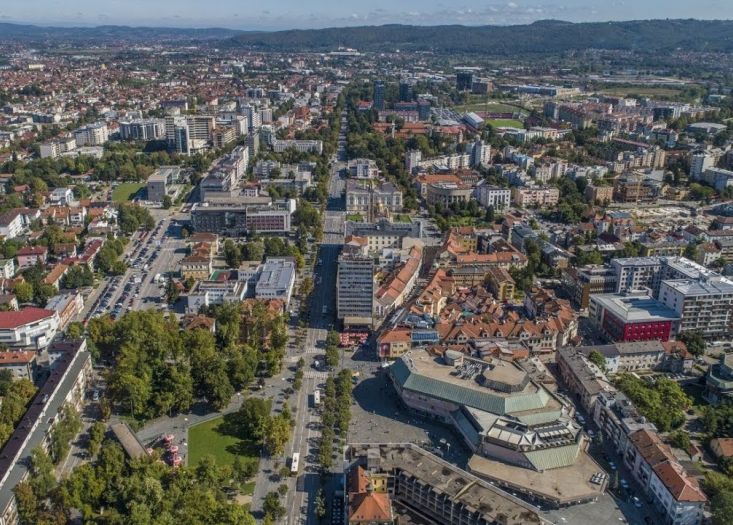 Drama u Banjaluci: Sa nožem u ruci jurio sugrađanina
