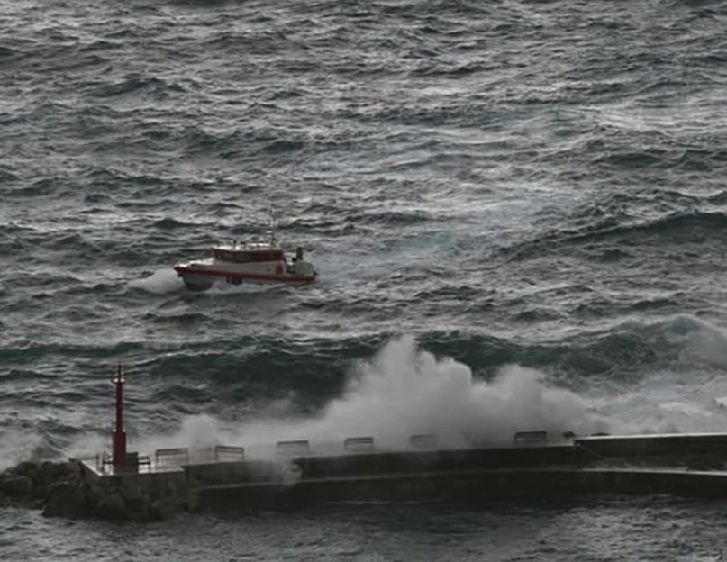 Drama u Dubrovniku: Valovi povukli muškarca iz BiH ispod zidina