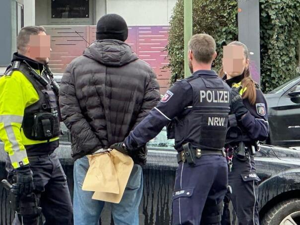 Drama u Njemačkoj: Pucnjava ispred suda nakon suđenja zbog ubistva