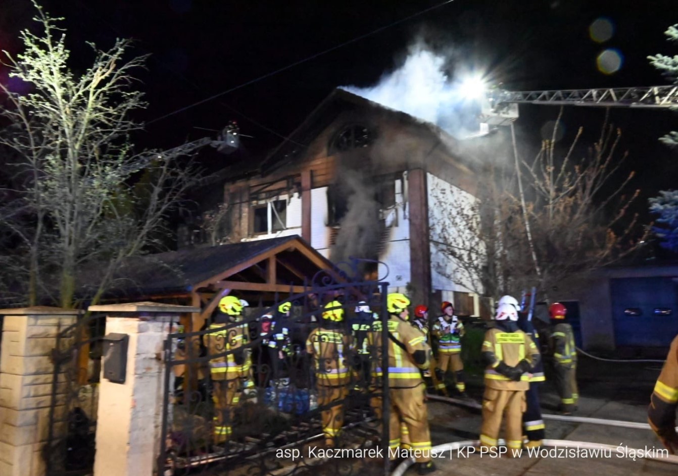 Drama u Poljskoj: U požaru u ilegalnom hostelu petero mrtvih