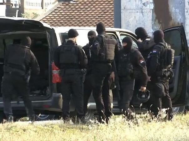 Drama u Srbiji: Za ubistvo policajca sumnjiče muškarca s Kosova, traje potraga