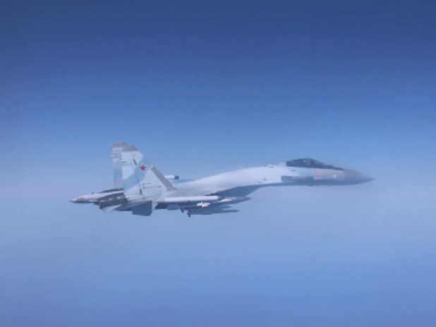 Dramatičan susret iznad Crnog mora: Ruski lovci presreli britanski avion