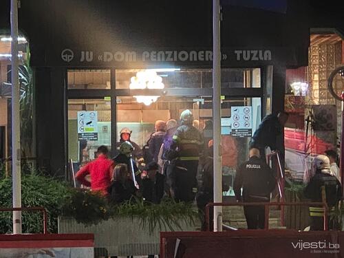 Dramatični prizori iz Tuzle: Evakuacija nakon velikog požara