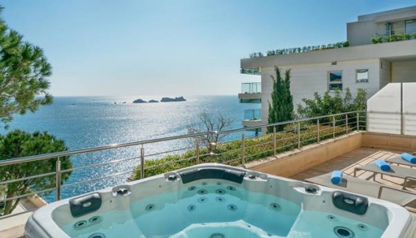 Drastičan pad cijena turističkog smještaja u Hrvatskoj: Kuća s bazenom za 48 eura