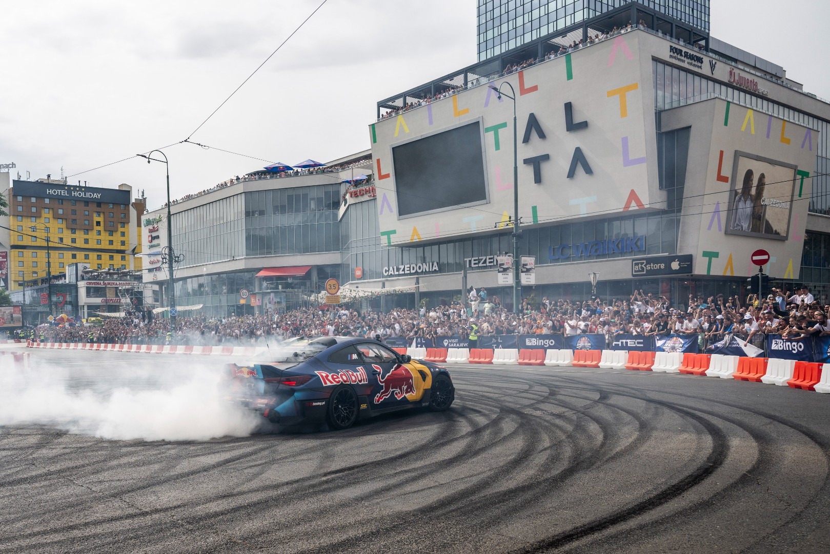 Driftbrothersi 'zapalili' sarajevski asfalt, impresionirani energijom publike