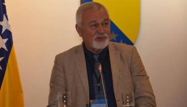 Jeftina politička demagogija bez pravnih posljedica