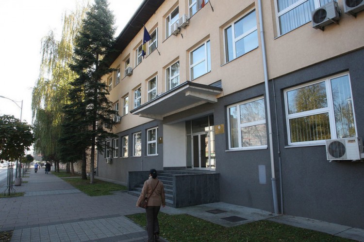 Drogu krio u kutiji za sladoled