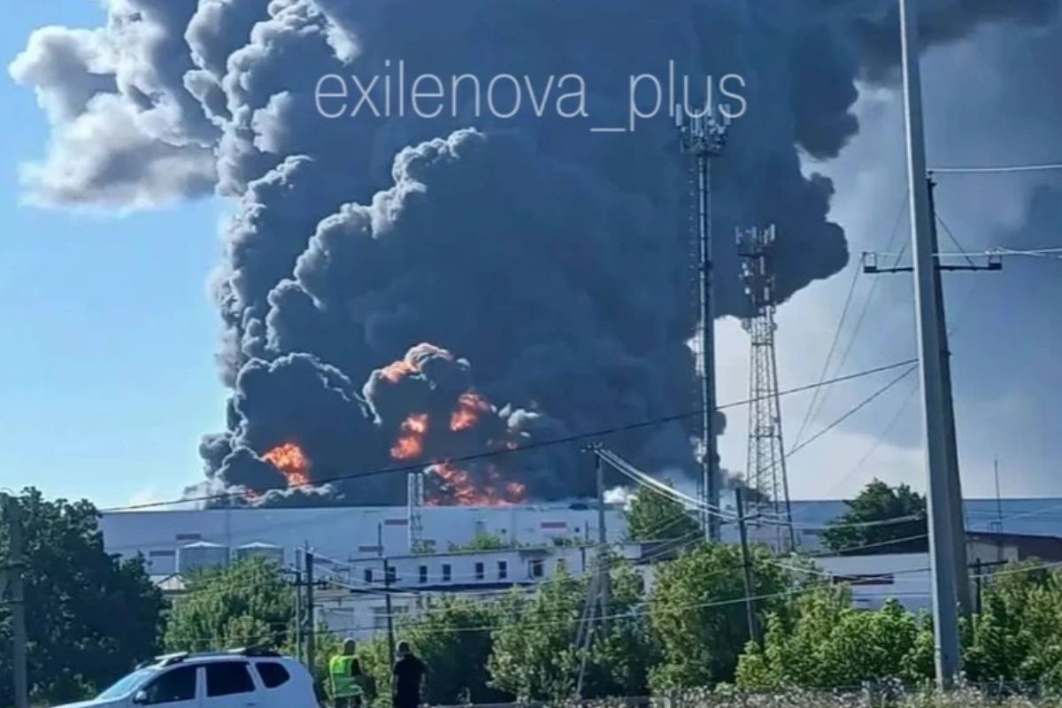 Dron pogodio ruski "Amazon": Veliki požar progutao logistički centar Wildberriesa