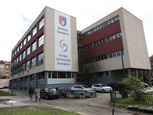 Druga gimnazija Sarajevo osudila napad na učenike, najavili mjere