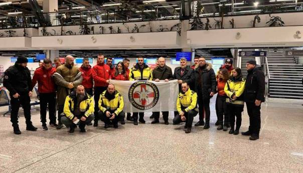 Druga grupa spasilaca GSS-a iz KS večeras otputovala za Tursku