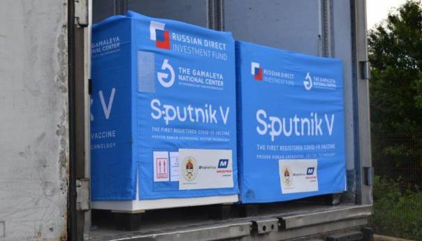 Druga komponenta Sputnjika V u RS do kraja mjeseca