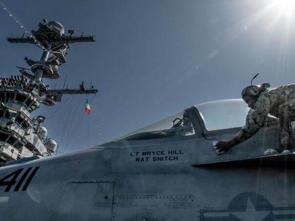 Drugi avion u sedam dana pao s američkog nosača Truman