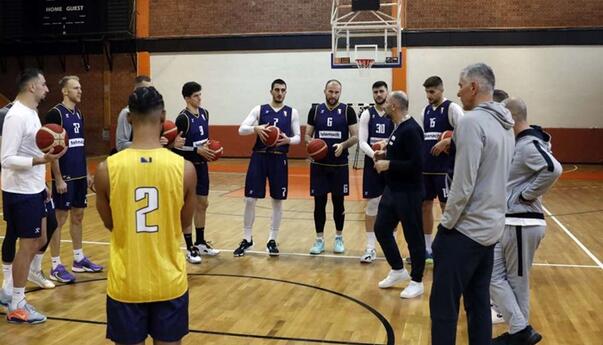 Druženje sa košarkaškom reprezentacijom BiH danas na 'Kinđetovom mostu'