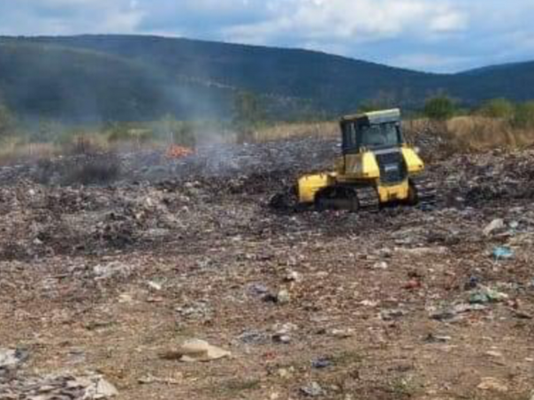 Drvar: Požar na deponiji ugašen nakon 11 dana