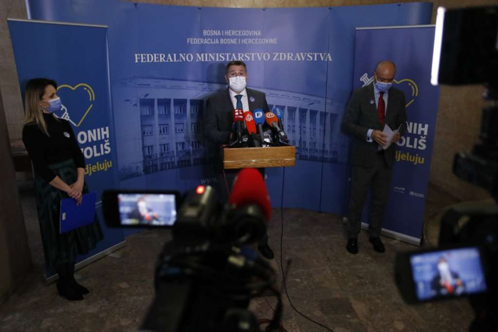 Država treba izraditi softver za jedinstveni QR kod