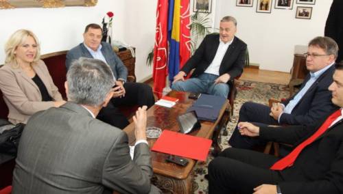 Država za fotelju: Dvije izdaje kojima je SDP ojačao RS!