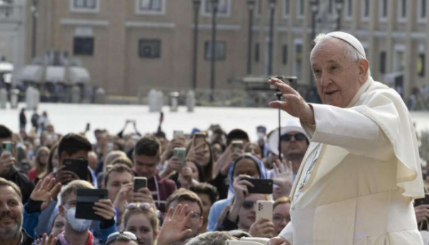 Države bi trebale prihvatiti izbjeglice i tražitelje azila bez izgovora ili odlaganja