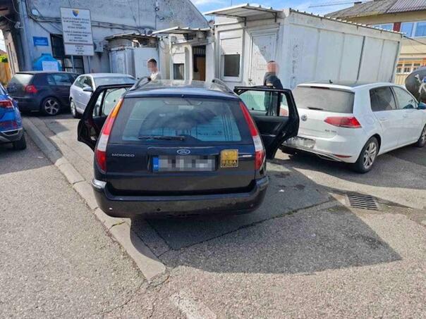 Državljani BiH uhapšeni zbog krijumčarenja 21 stranog državljanina