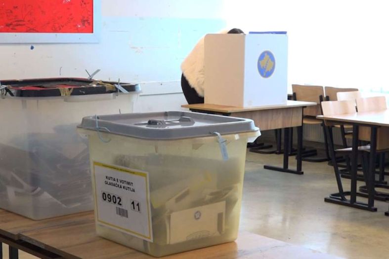 Državljani Kosova danas izlaze na parlamentarne izbore