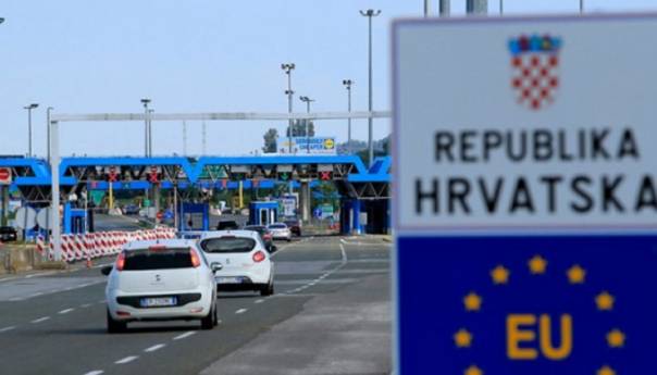 Državljani Srbije mogu u Hrvatsku bez testa i potvrde o vakcinaciji