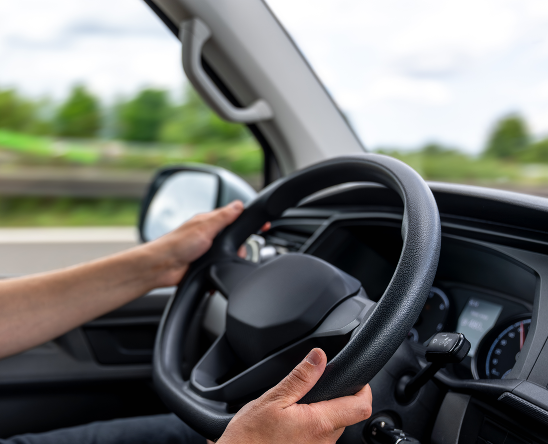 Državljanin BiH pijan preticao kolonu u krivini, žestoko kažnjen