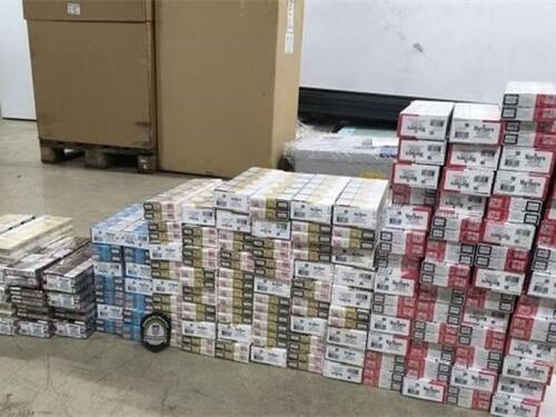 Državljanin BiH sakrio u poluprikolici 20.600 cigareta, kažnjen s 30.000 eura